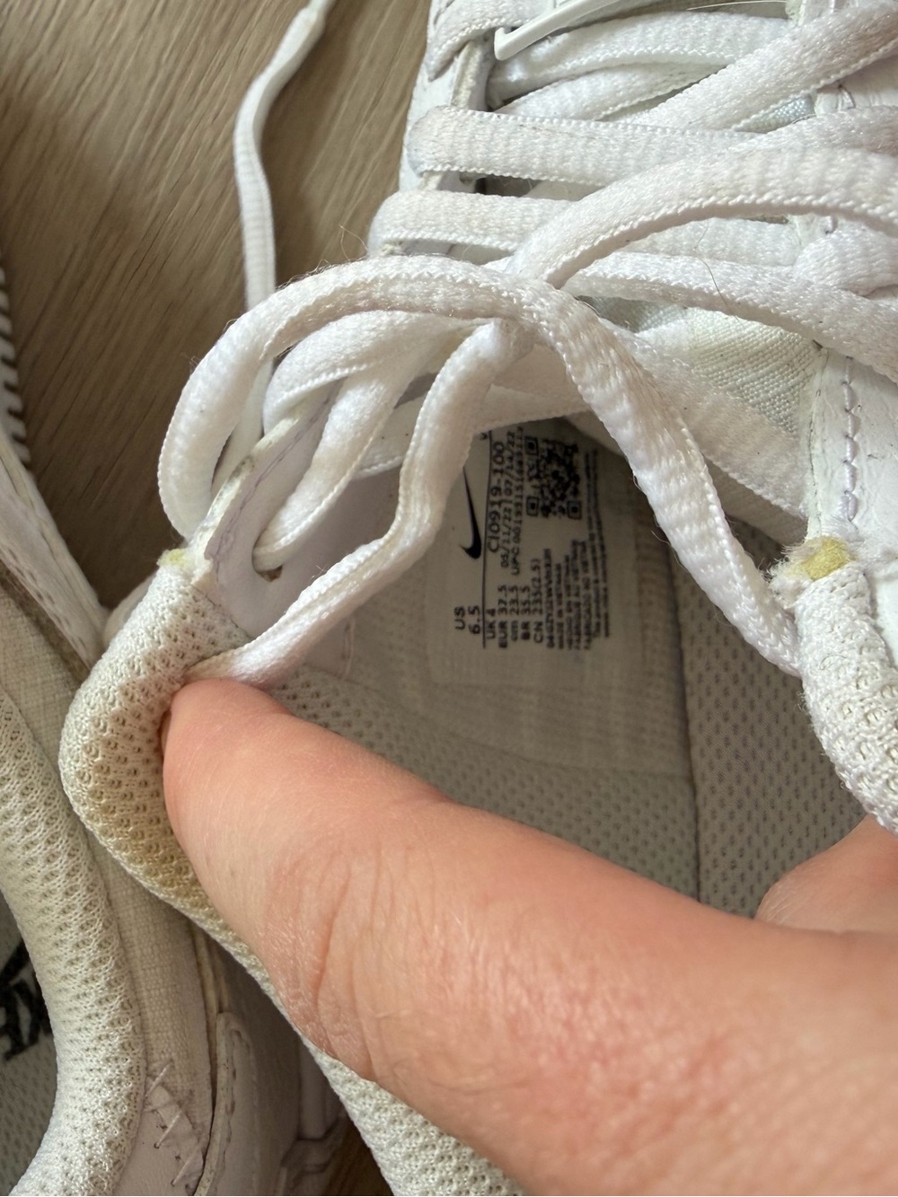 Nike Air Force 1 Low Shadow Triple White Sneakers Womens Size 6.5 - Picture 6 of 7